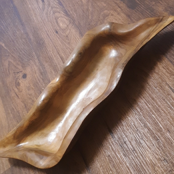 An antique bowl, handmade in Spain. - Picture 3 of 4